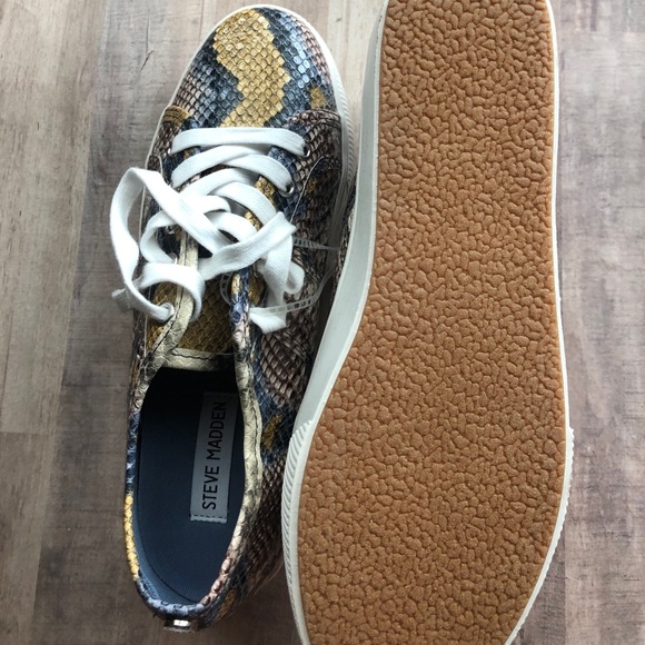Steve Madden Snake Print Emmi Platform Sneakers - Picture 6 of 10